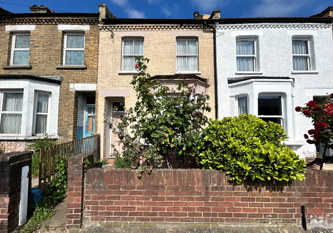 25 Kingswood Road, Penge, London, SE20 7BL