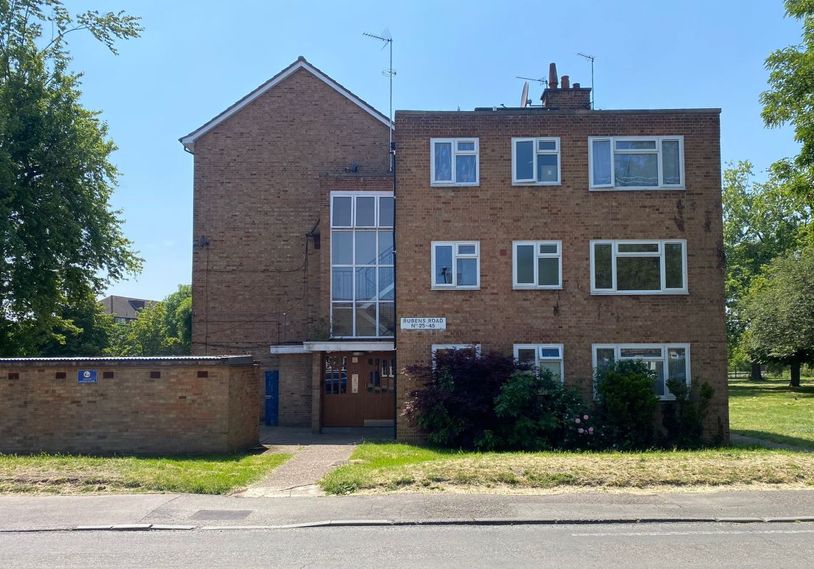 39 Rubens Road, Northolt, Middlesex, UB5 5JJ