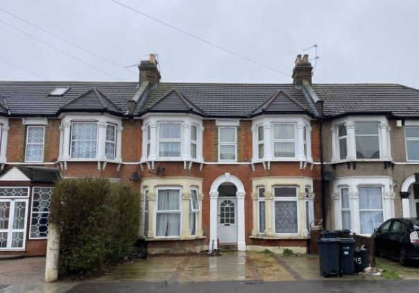 Flat 1, 45 Wellwood Road, Ilford, Essex, IG3 8TT