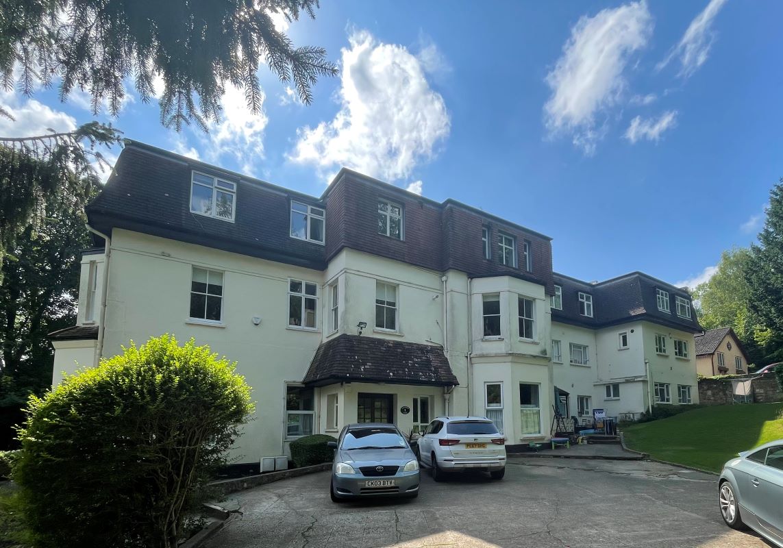 The Basement, Thornbury Court, Salmons Lane, Whyteleafe, Surrey, CR3 0AP