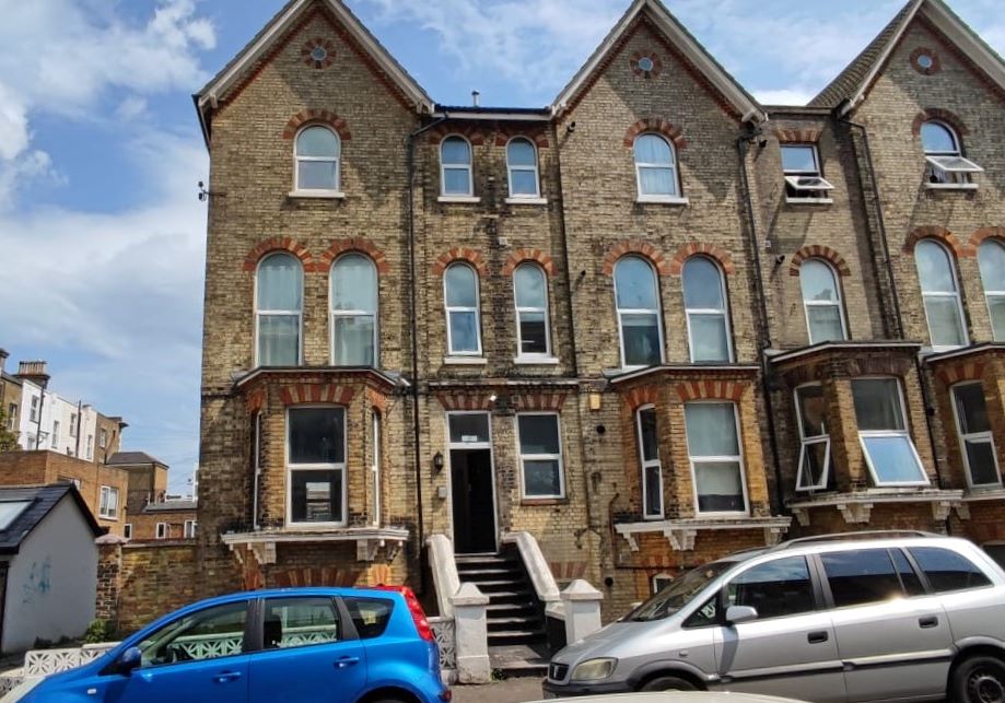 Flat 9, 2-8 Athelstan Road, Margate, Kent, CT9 2BF