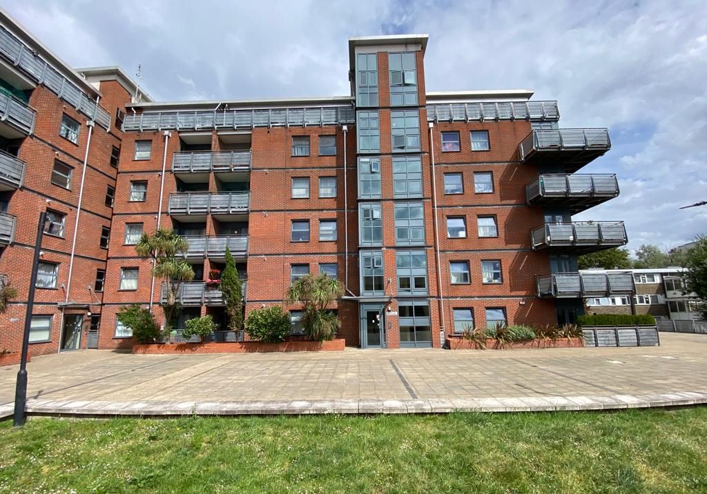 Flat 13 Bailey House, Berber Parade, Woolwich, London, SE18 4GD