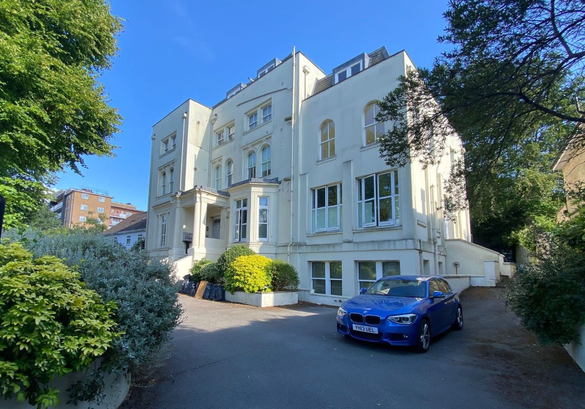 Flat 12 High Trees Mansions, 28 Crescent Wood Road, Sydenham, London, SE26 6RU