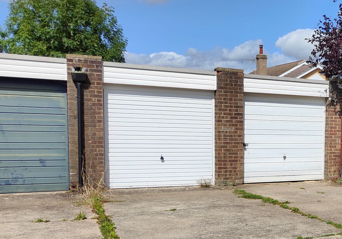 Garage at Weyland Road, Witnesham, Ipswich, Suffolk, IP6 9ET