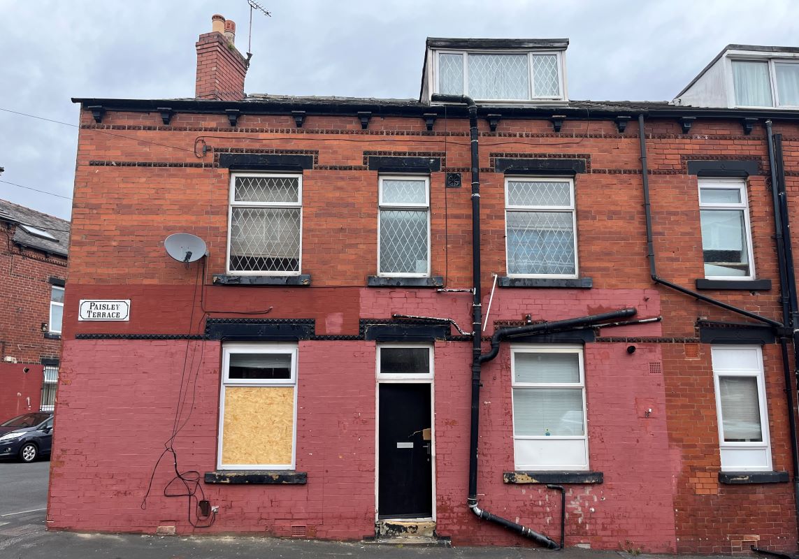 16 Paisley Terrace, Leeds, West Yorkshire, LS12 3JY