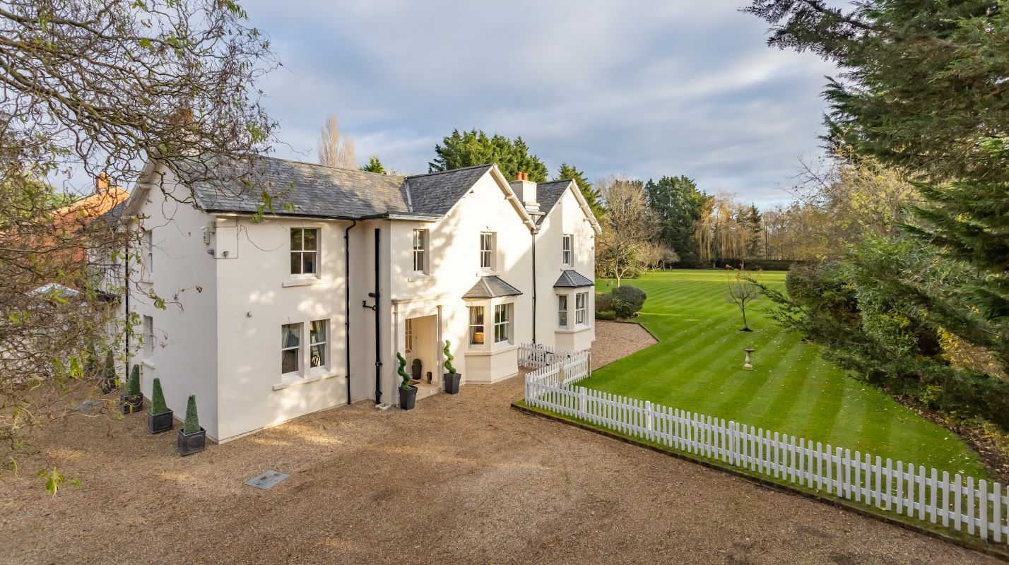 Kingsland House, North Street, Winkfield, Windsor, Berkshire, SL4 4TE