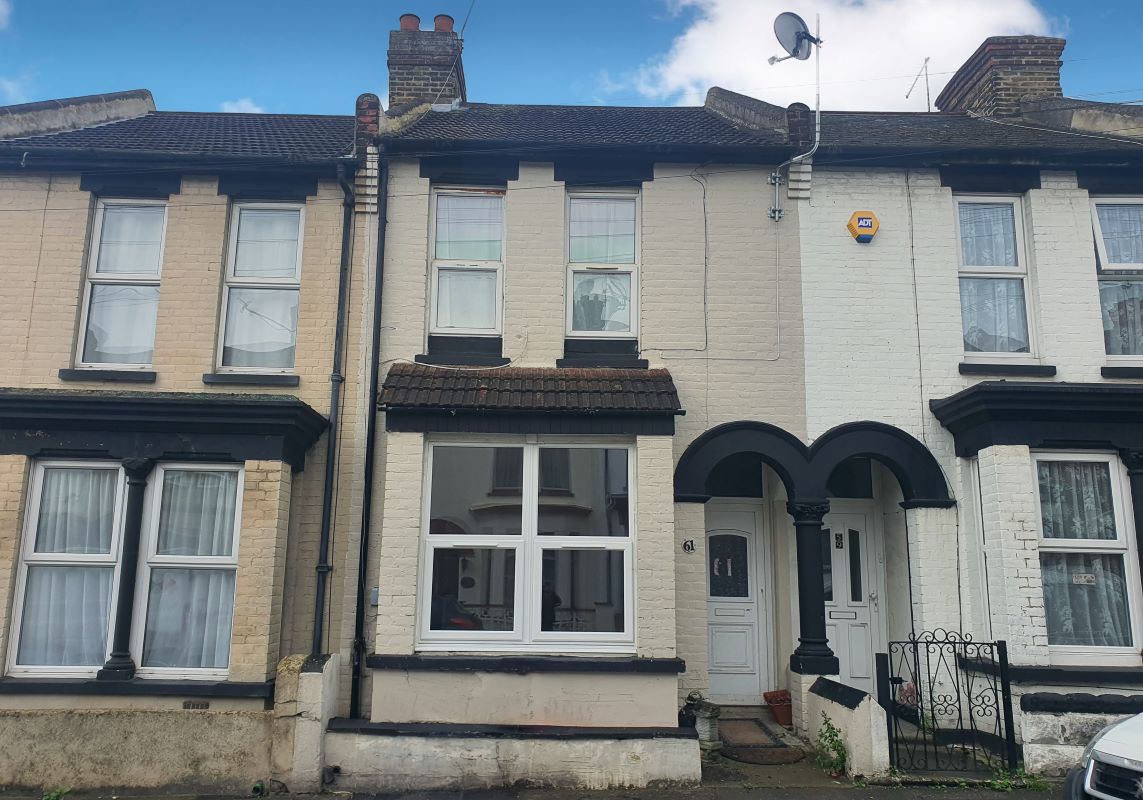 61 Windsor Road, Gillingham, Kent, ME7 4QL