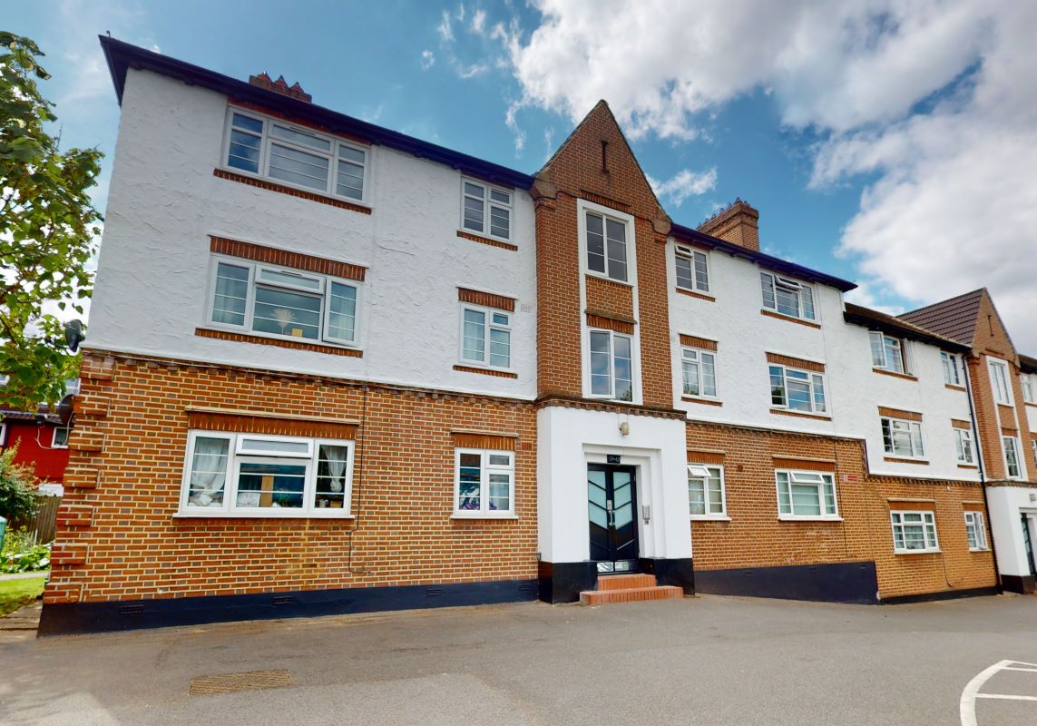 Flat 41 Manor Court, Manor Road, Twickenham, Middlesex, TW2 5DL