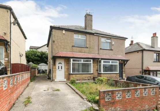 30 Grange Crescent, Riddlesden, Keighley, West Yorkshire, BD20 5AL