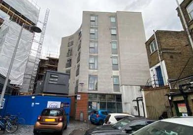 Flat 1, 6 Chapel Yard, Wandsworth, London, SW18 4LX