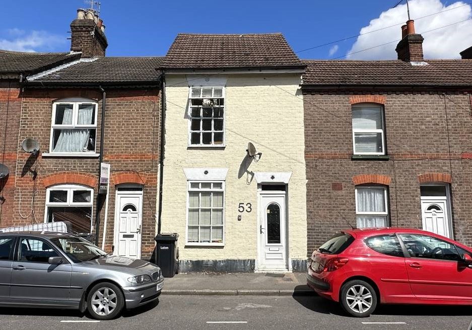 53 Hibbert Street, Luton, Bedfordshire, LU1 3UU