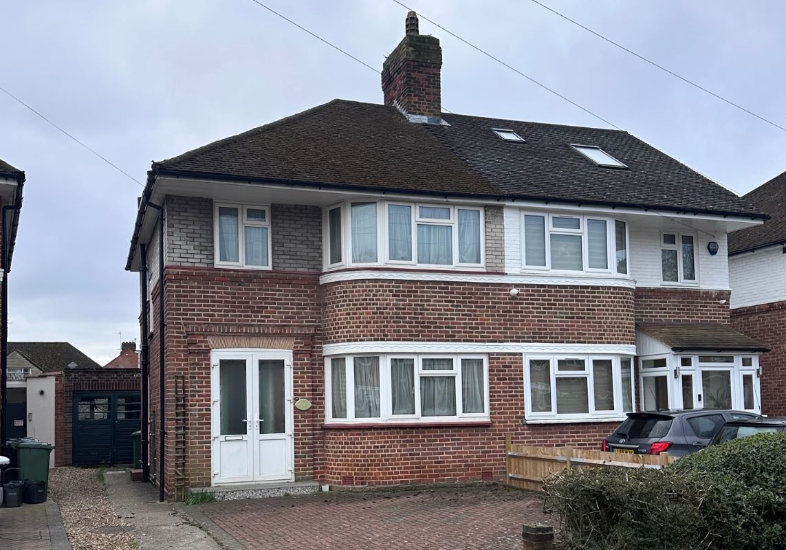 13 Howberry Close, Edgware, Middlesex, HA8 6TA