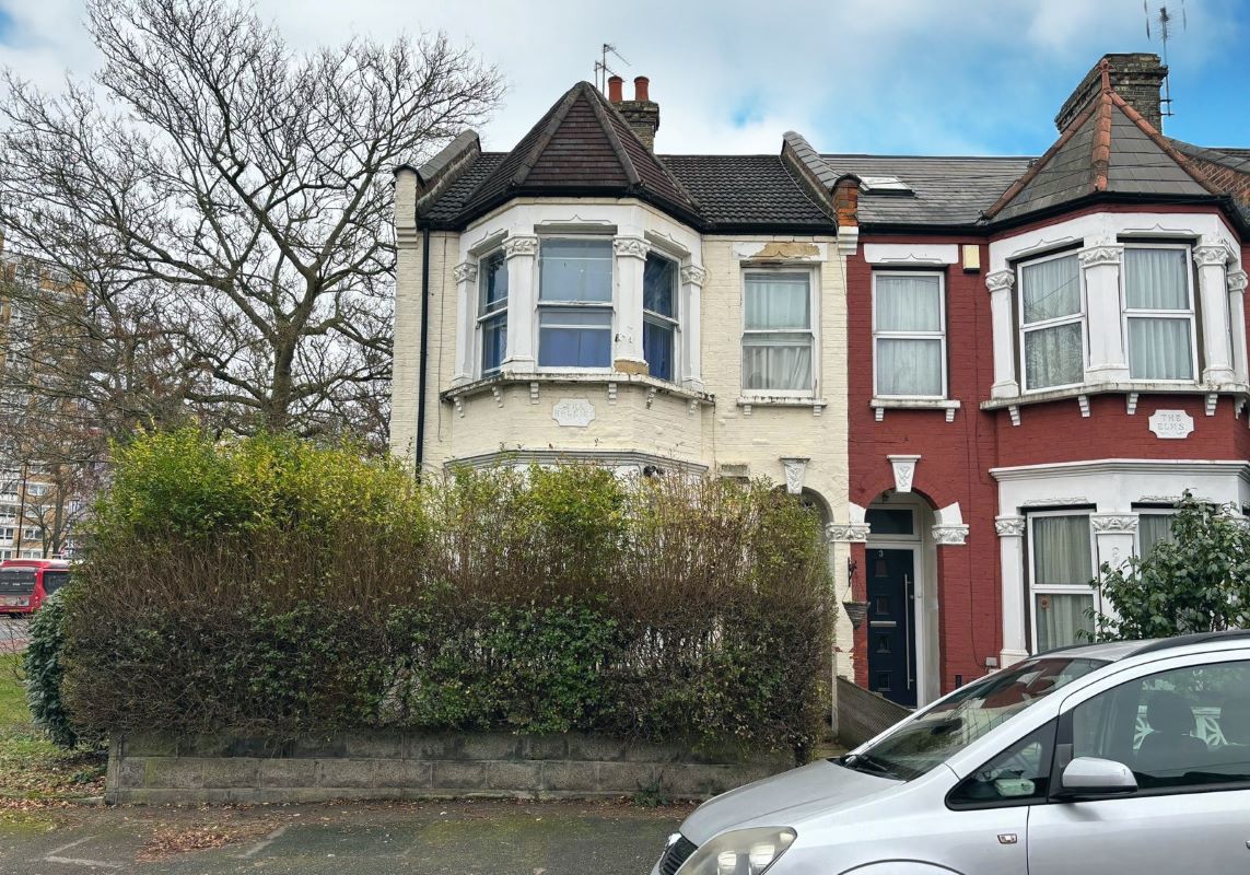 1B Imperial Road, Wood Green, London, N22 8DE