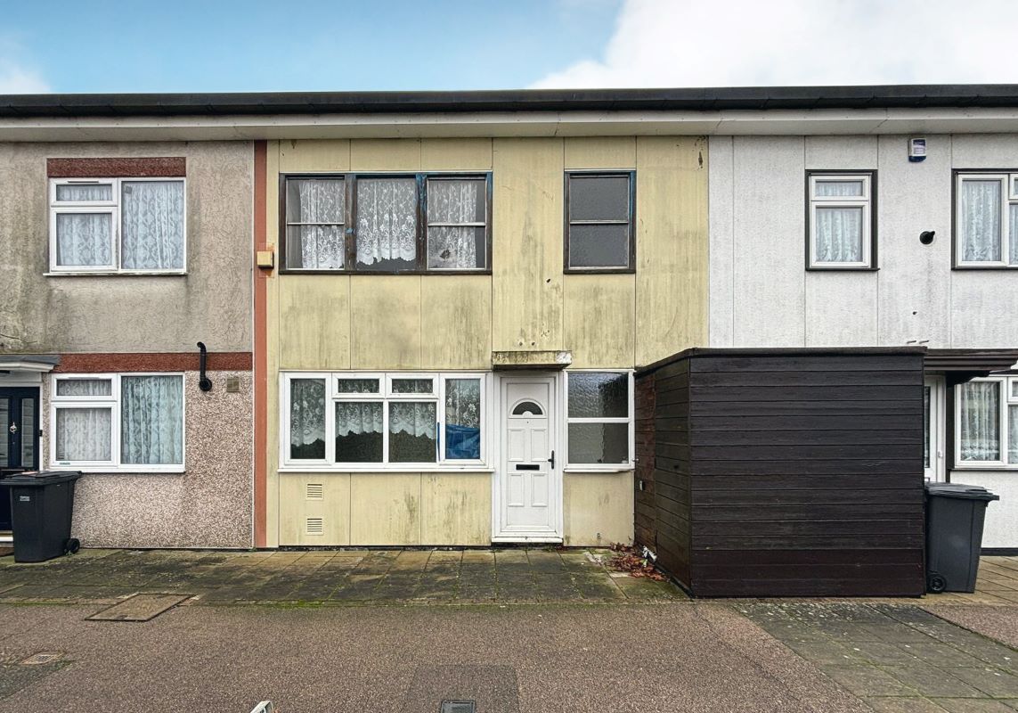 223 Berecroft, Harlow, Essex, CM18 7SQ