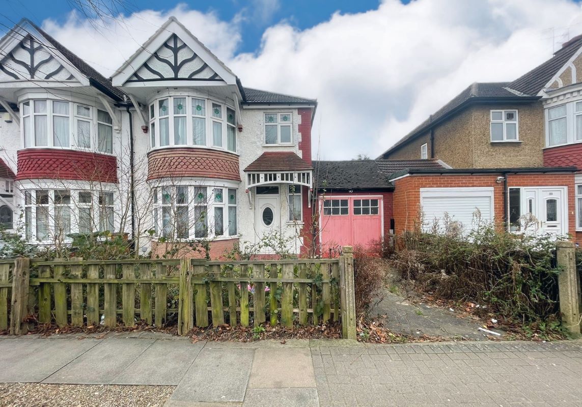 90 Northwick Avenue, Harrow, Middlesex, HA3 0AT