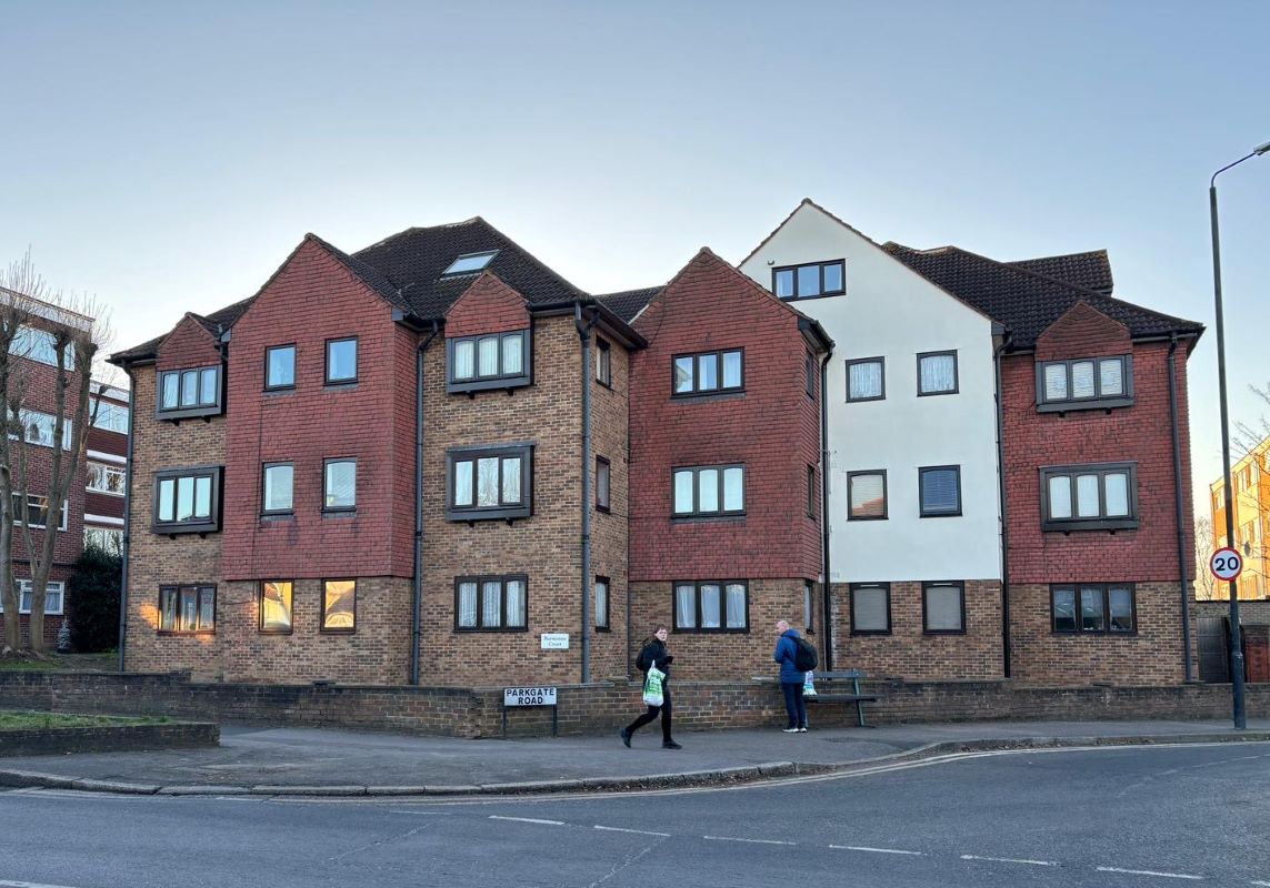 Flat 2 Burniston Court, 90 Manor Road, Wallington, Surrey, SM6 0AD