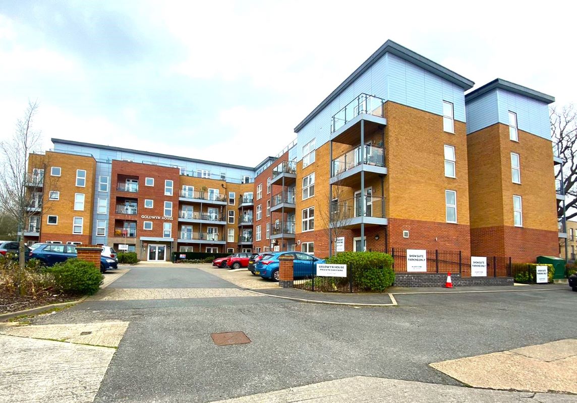 Flat 19 Goldwyn House, Studio Way, Borehamwood, Hertfordshire, WD6 5JY