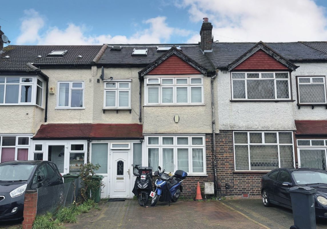 175 Glenister Park Road, Streatham, London, SW16 5DY