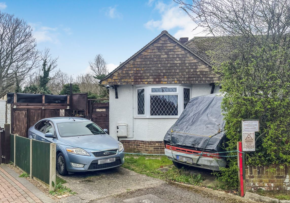 8 Ingle Close, Birchington, Kent, CT7 9EB