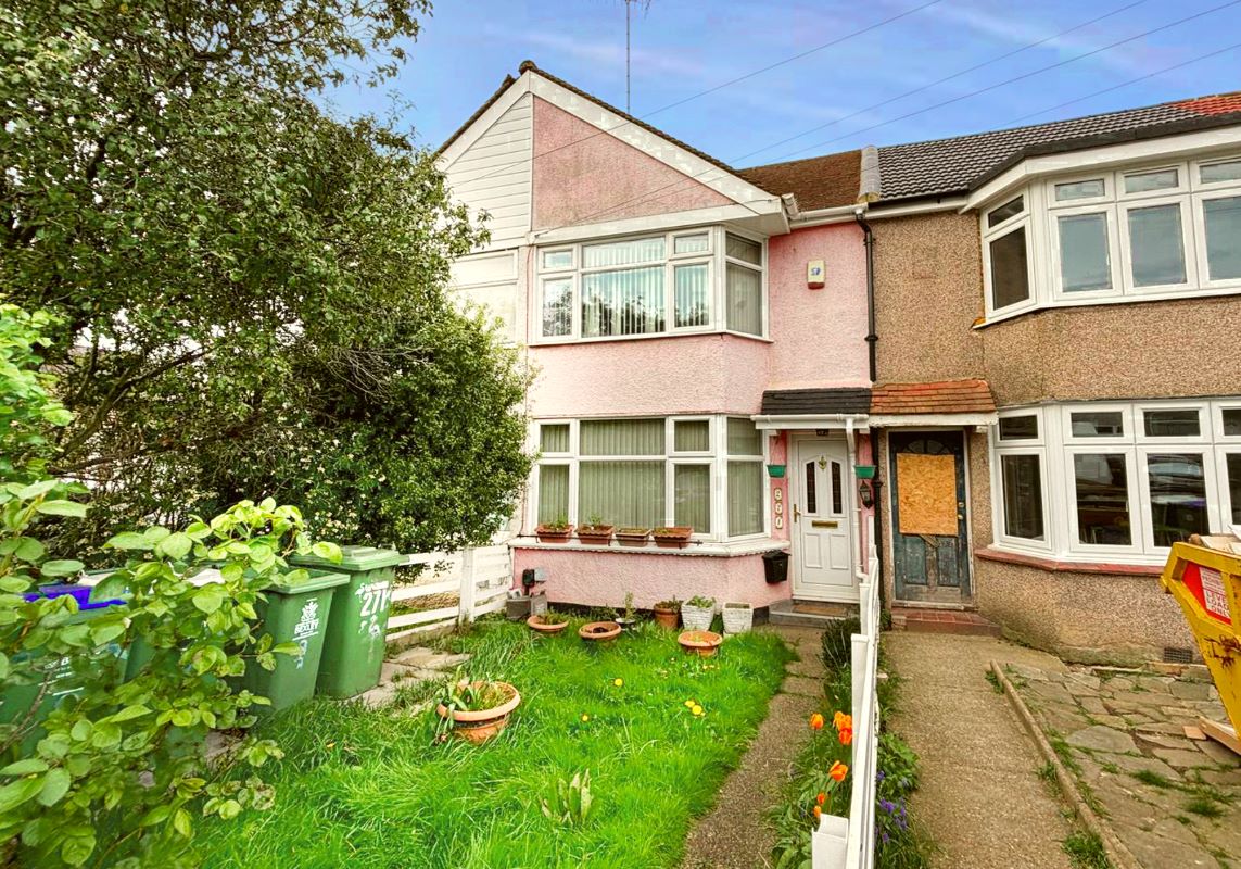 271 Parkside Avenue, Bexleyheath, Kent, DA7 6NS