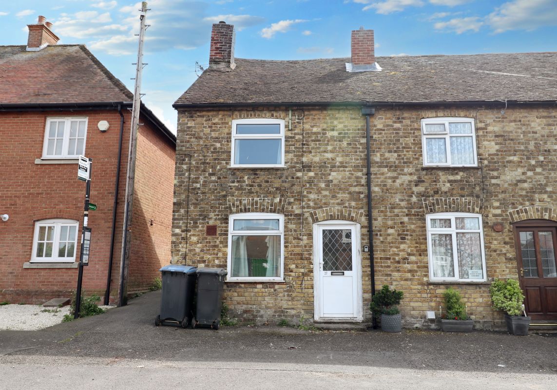 27 Sandwich Road, Ash, Canterbury, Kent, CT3 2AF