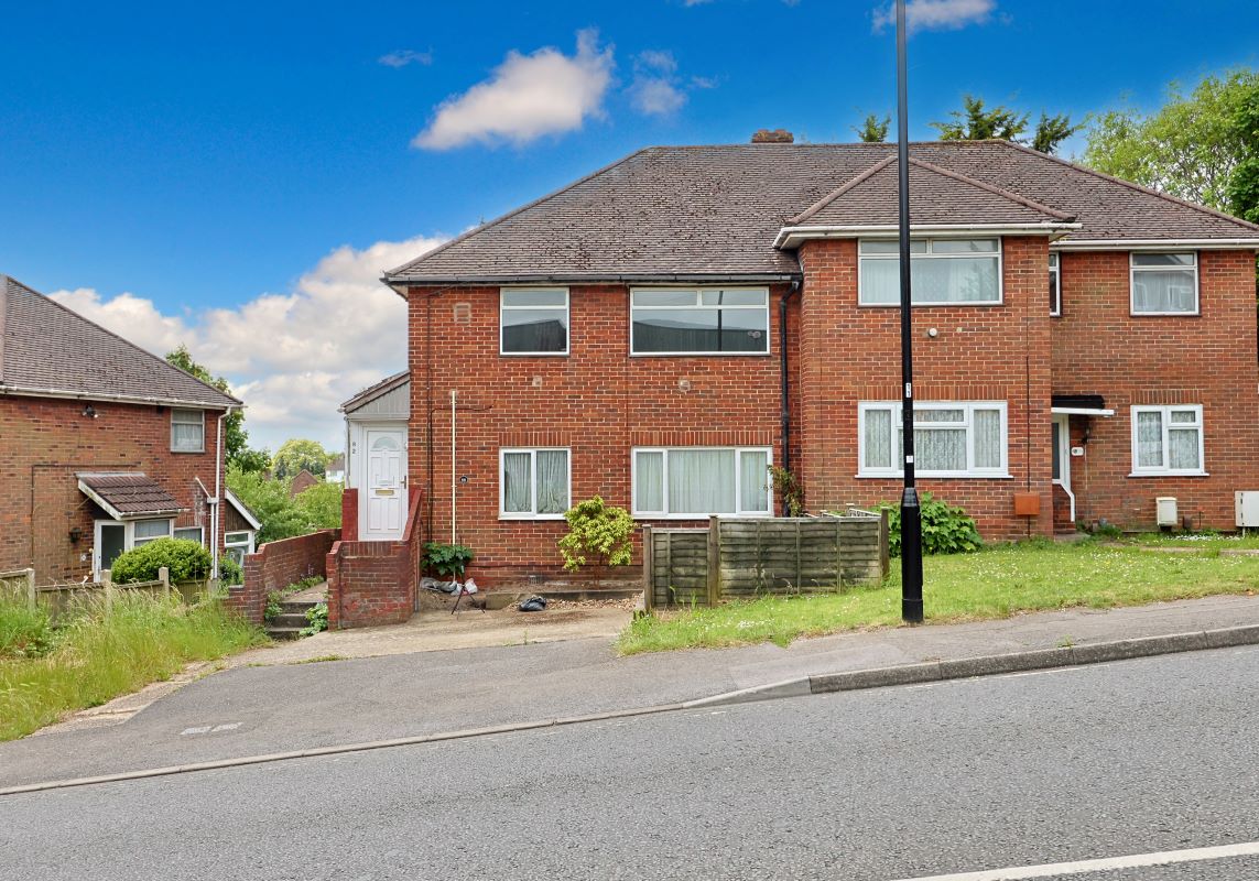 82 Witts Hill, Southampton, Hampshire, SO18 4QH