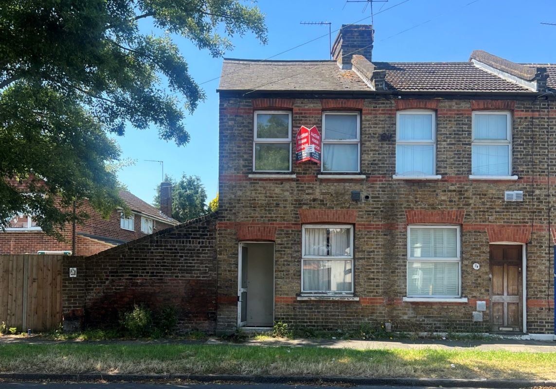 72 Upper Sutton Lane, Hounslow, Middlesex, TW5 0PT