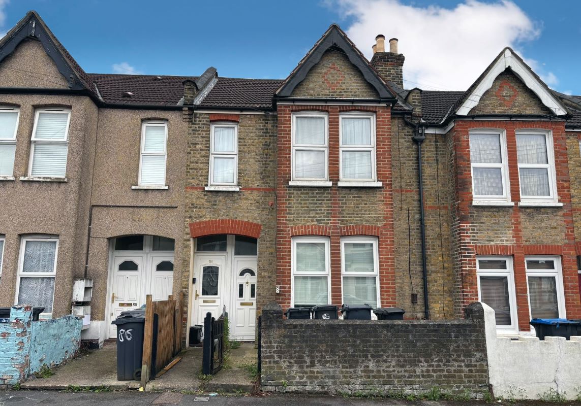 82 Burlington Road, Thornton Heath, Surrey, CR7 8PF