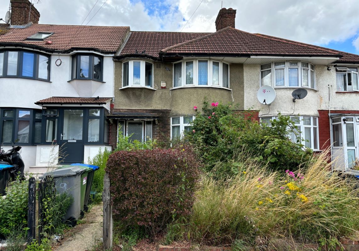 121 Victoria Avenue, Wembley, Middlesex, HA9 6PZ