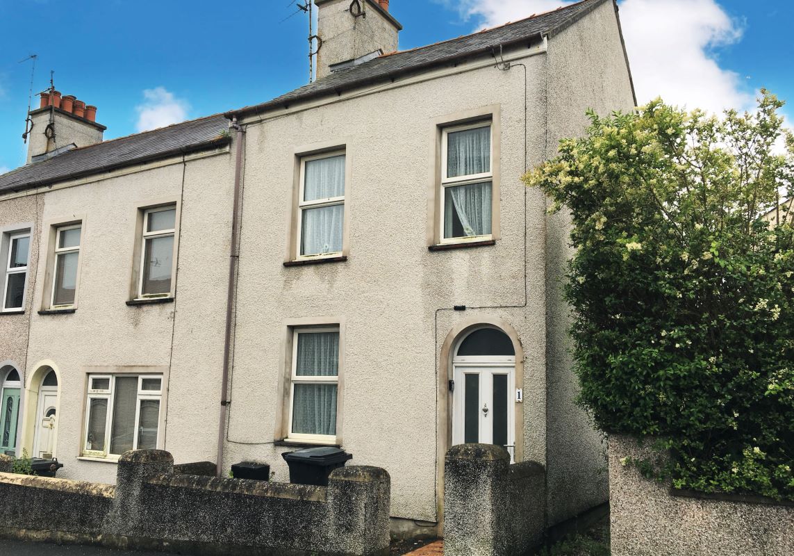 1 Station Street, Holyhead, Gwynedd, LL65 2AF