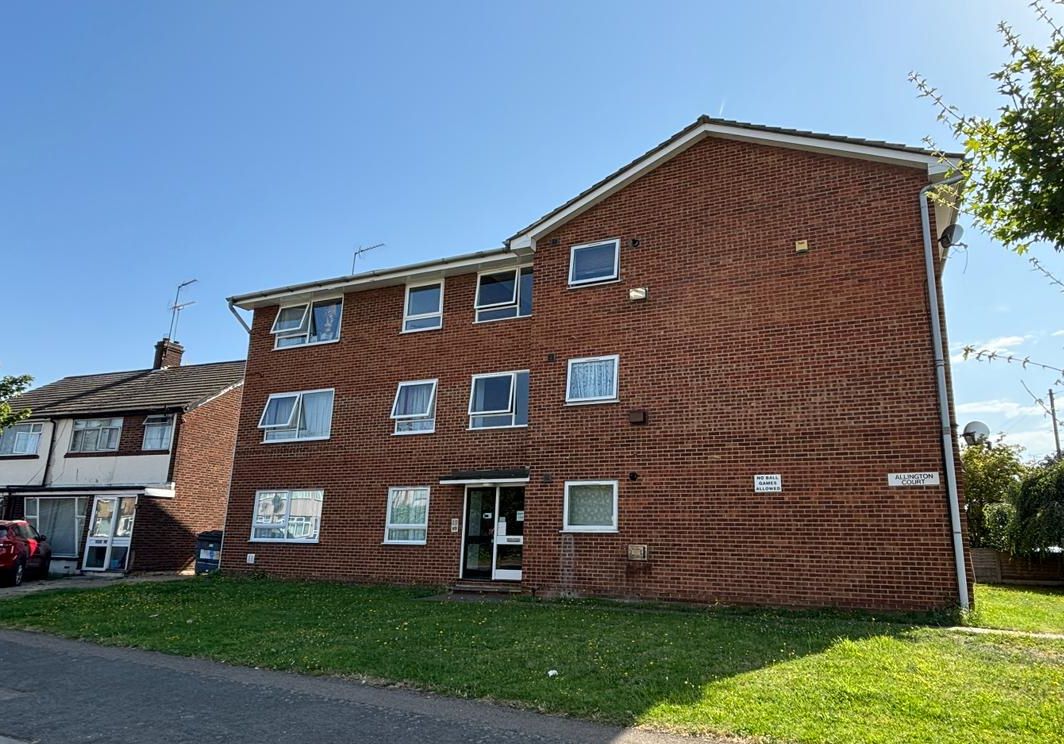 8 Allington Court, Percy Gardens, Enfield, Middlesex, EN3 4RW