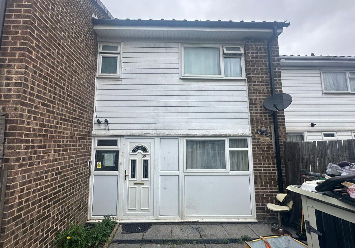 39 Broadfield Close, Cricklewood, London, NW2 6NR