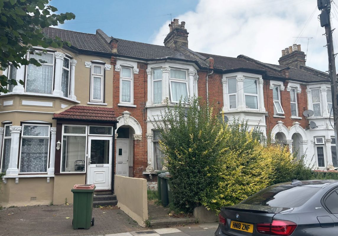 Ground Floor Flat, 107B Sheringham Avenue, Stratford, London, E12 5PF