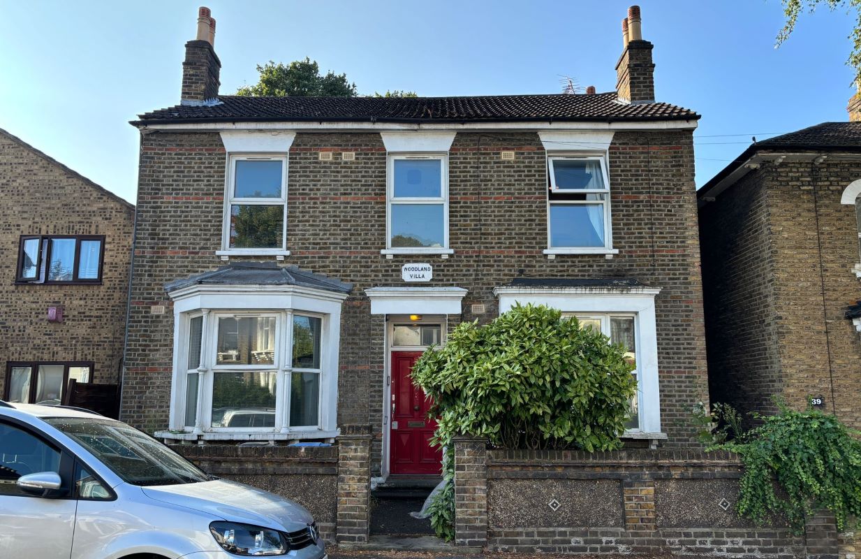 37 Clarendon Road, Walthamstow, London, E17 9AY