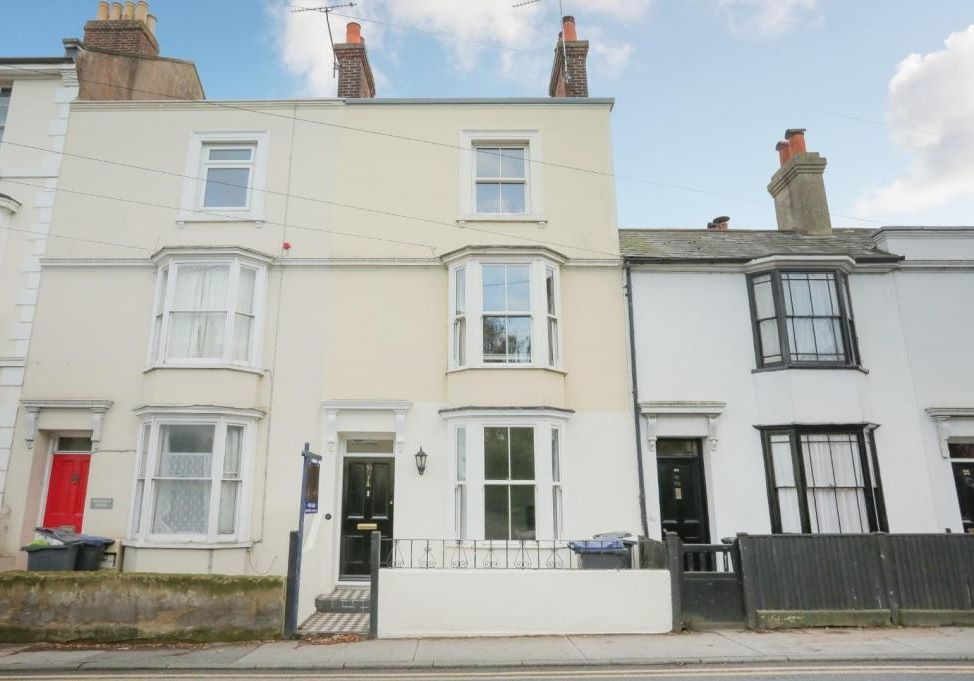 51 Whitstable Road, Canterbury, Kent, CT2 8DG