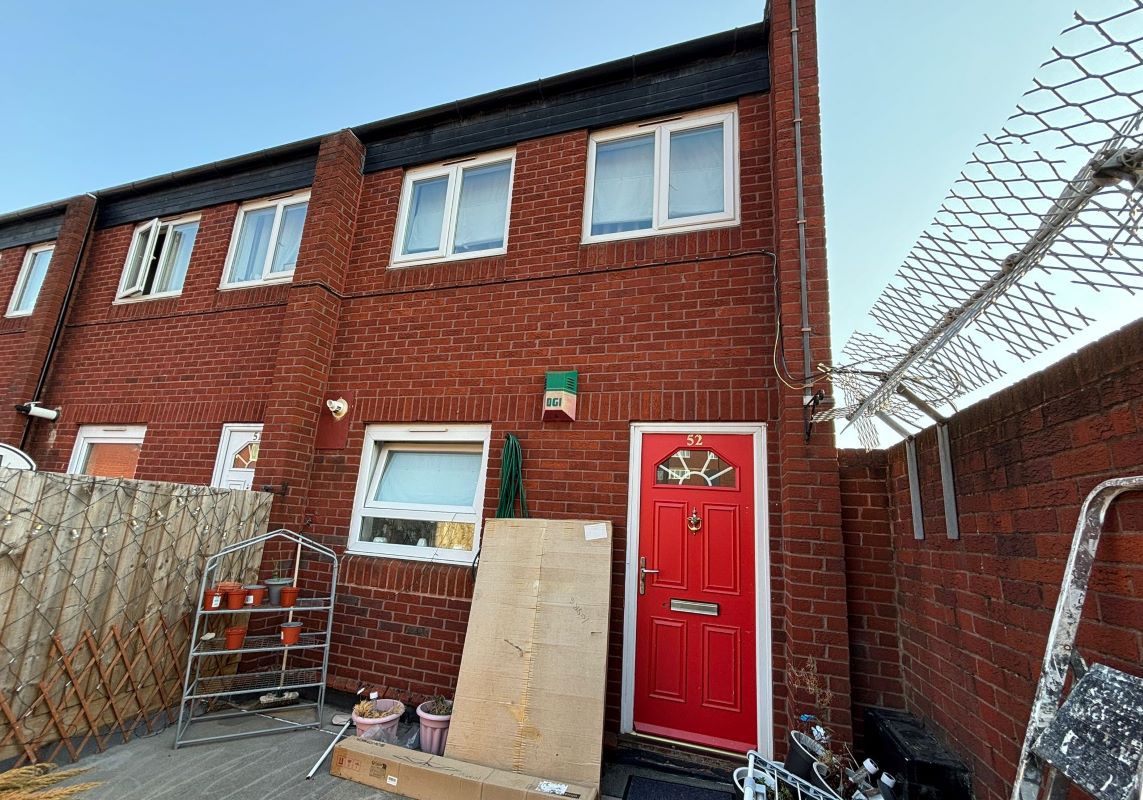 52 Millard Terrace, Heathway, Dagenham, Essex, RM10 8RG