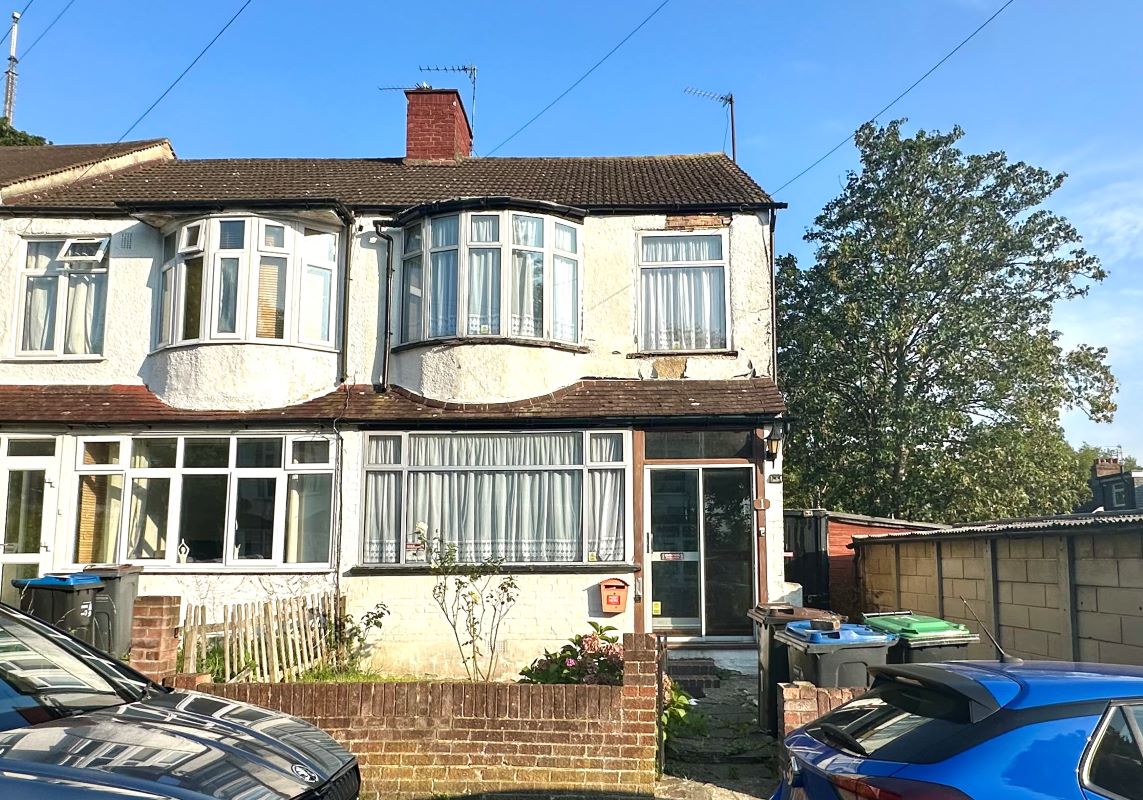 1 Templeton Close, Selhurst, London, SE19 3DD