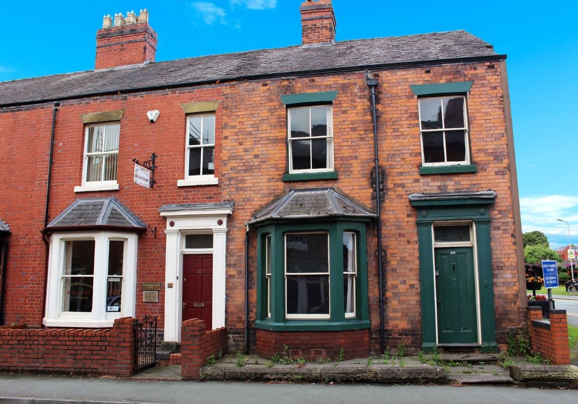 29 Salop Road, Oswestry, Shropshire, SY11 2NR