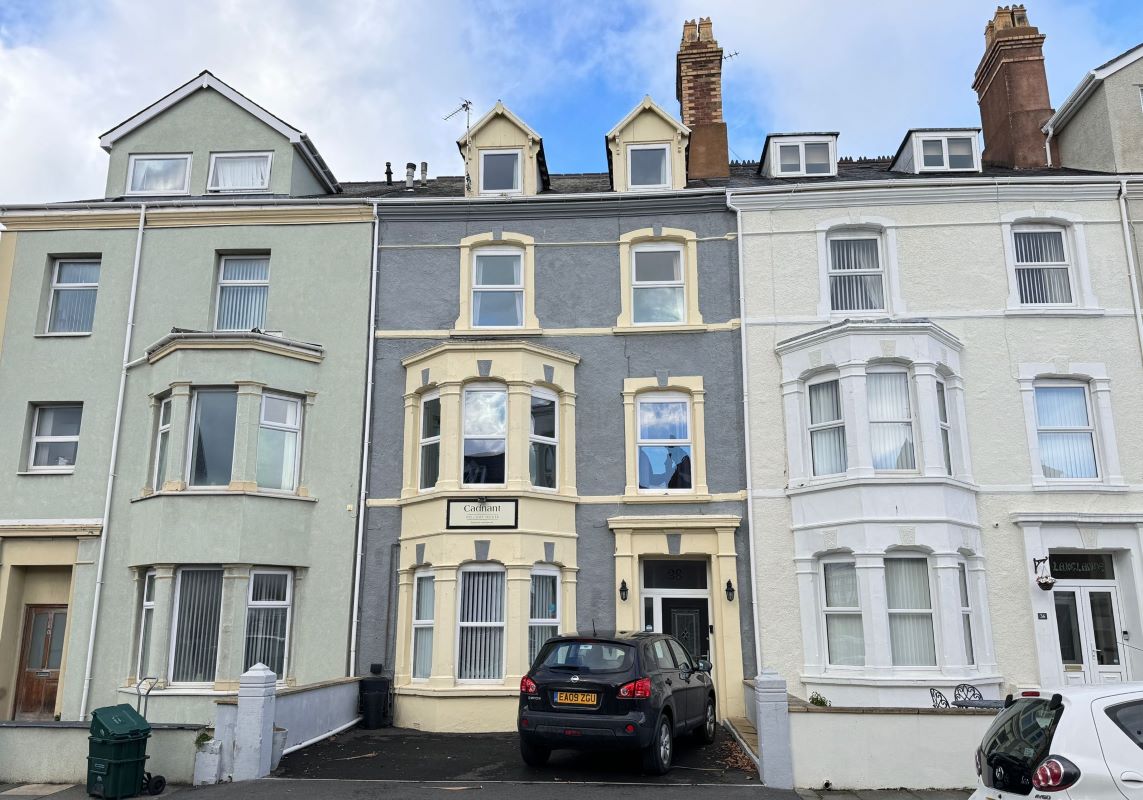 38 Lloyd Street, Llandudno, Gwynedd, LL30 2YG