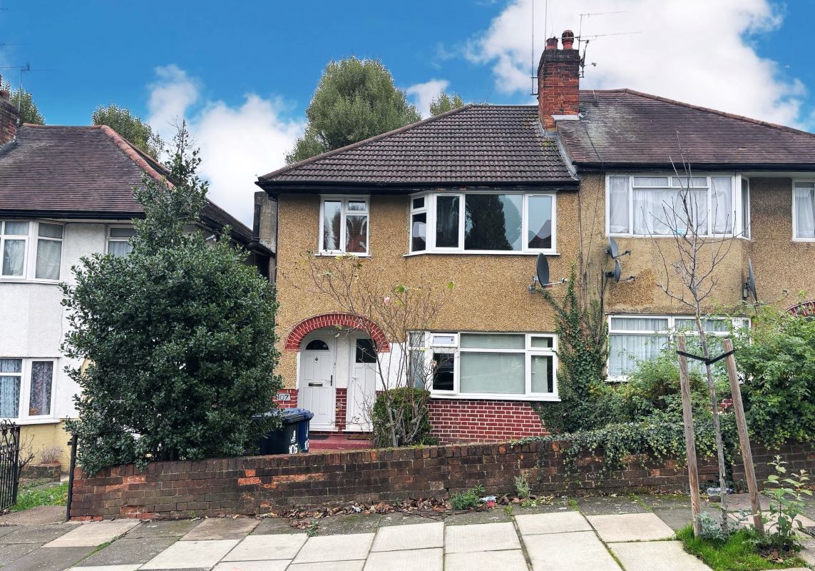 105 Connell Crescent, Ealing, London, W5 3BJ