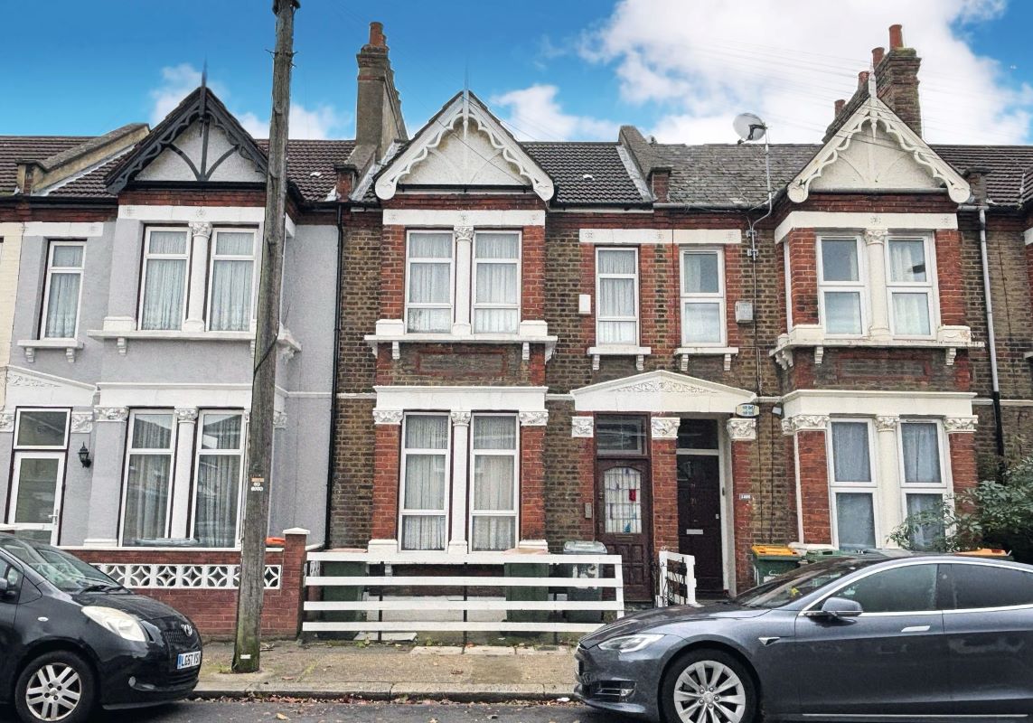 69 Rochester Avenue, Plaistow, London, E13 9JL