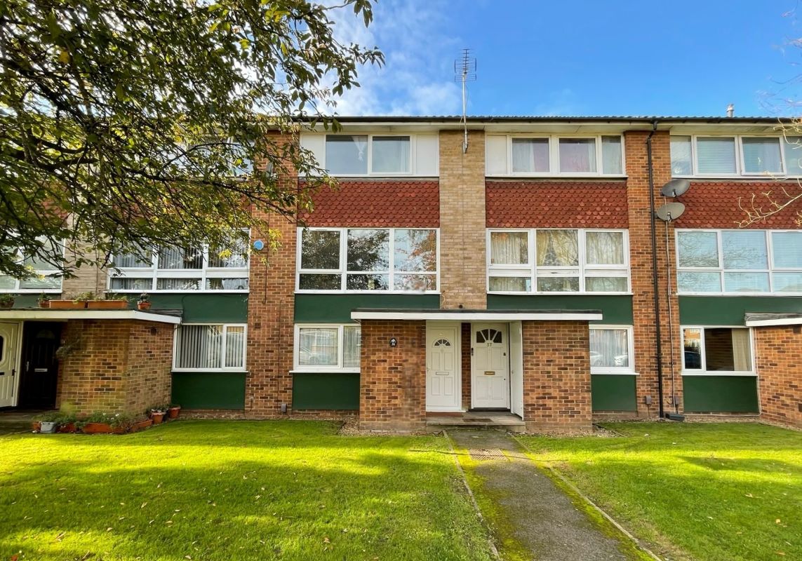 36 Forris Avenue, Hayes, Middlesex, UB3 2AT