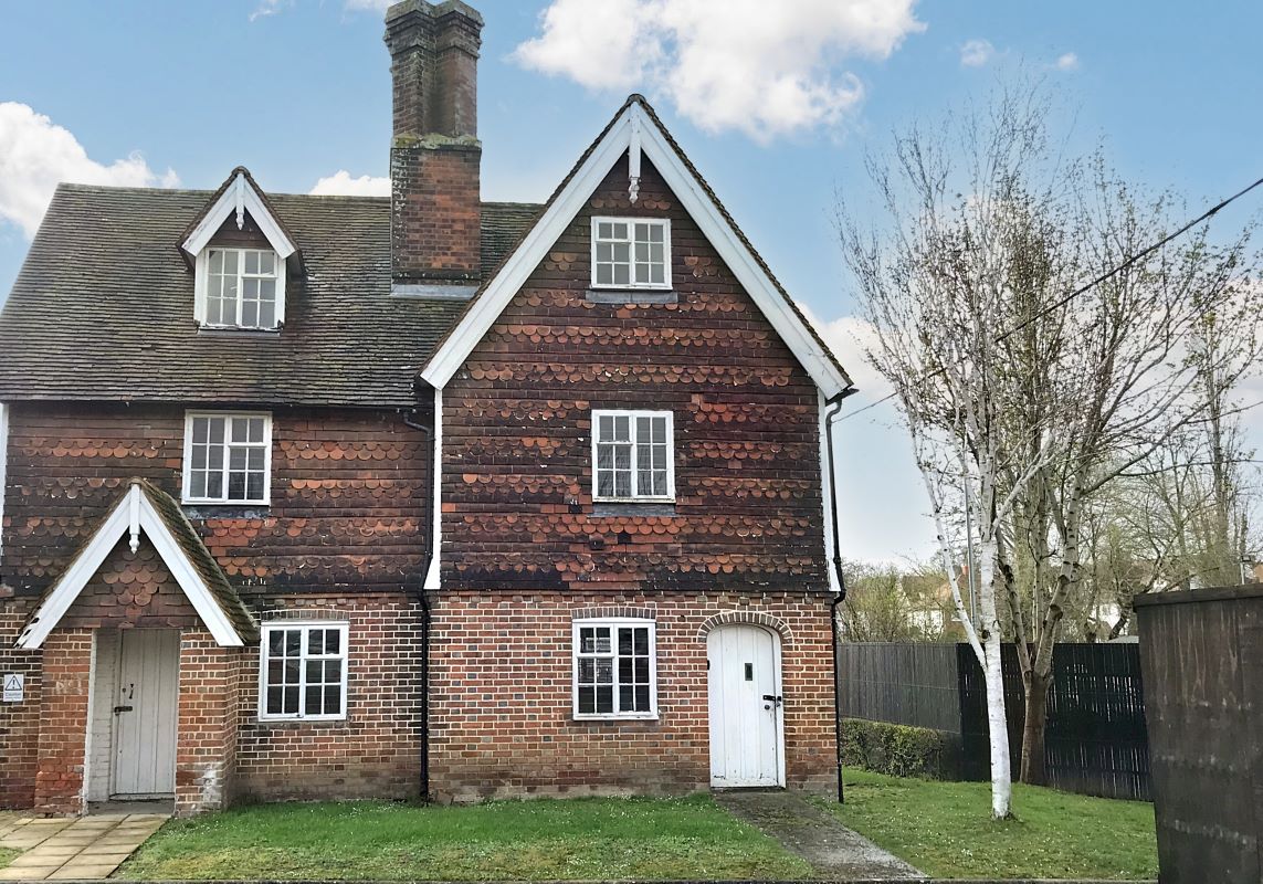 2 Brook Farm Cottages, Five Oak Green Road, Tonbridge, Kent, TN11 0QN