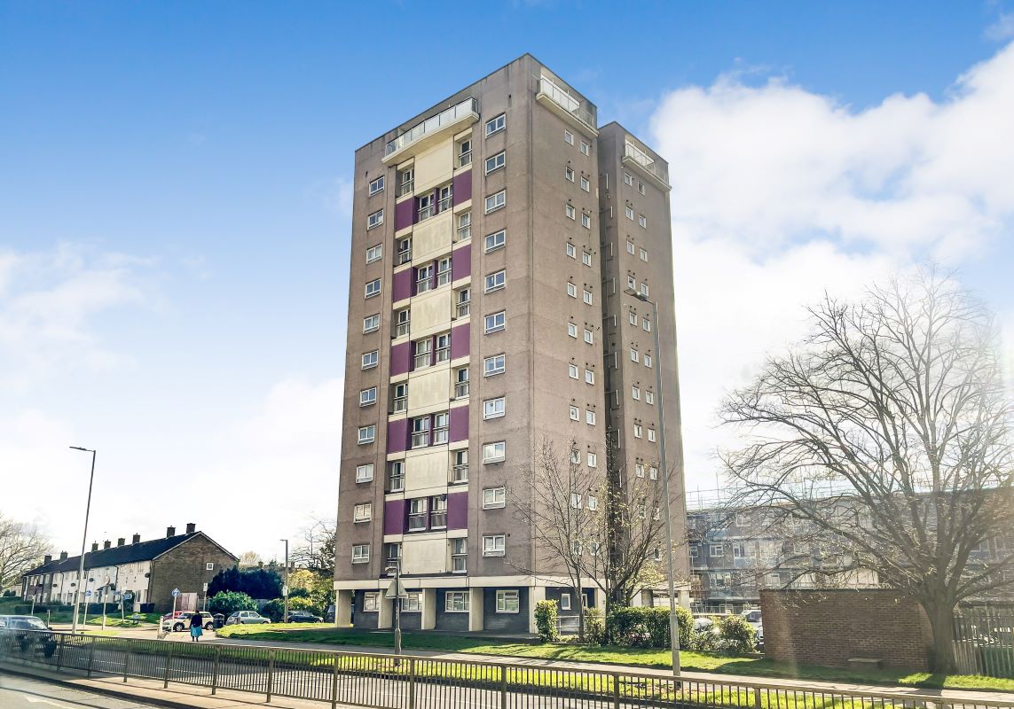 24 Edmunds Tower, Haydens Road, Harlow, Essex, CM19 4AD