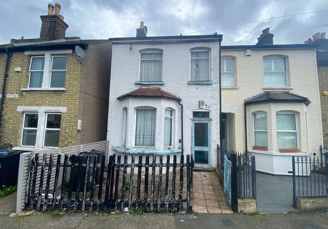 26 Cresswell Road, Norwood, London, SE25 4LR