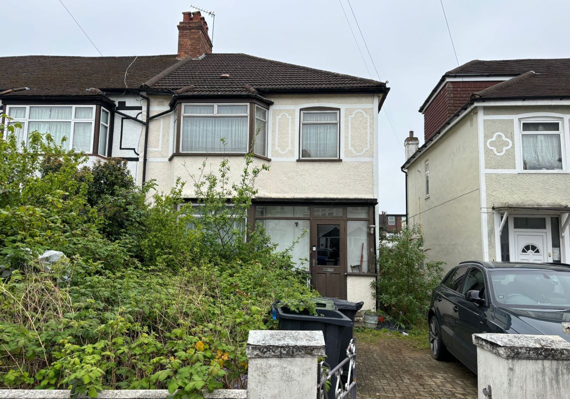 6 Osterley Gardens, Thornton Heath, Surrey, CR7 8DH