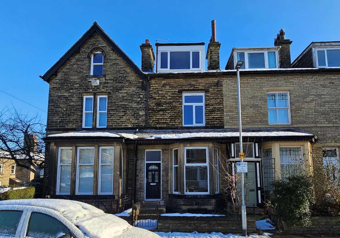 15 Castle Road, Shipley, West Yorkshire, BD18 3BU