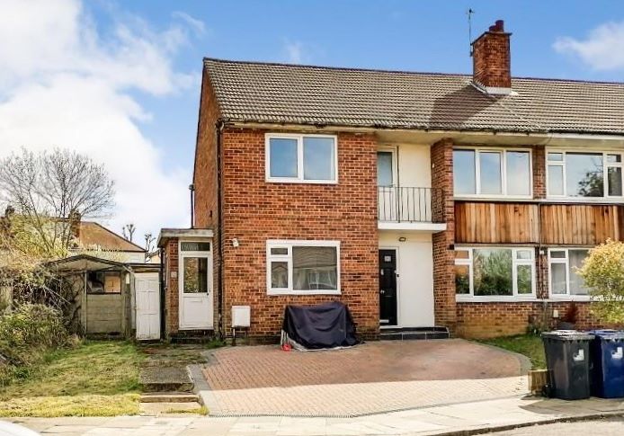 5 Dorchester Close, Northolt, Middlesex, UB5 4PE