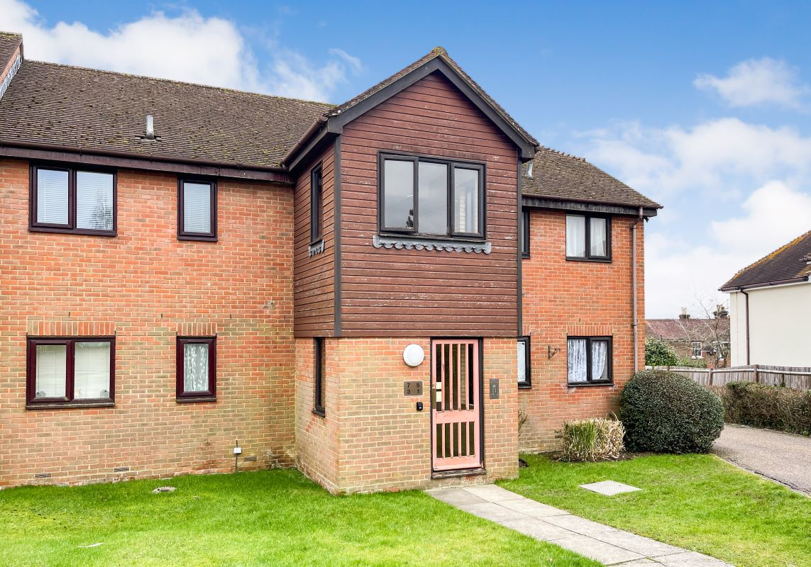 1 Saxon House, Roman Way, Billingshurst, West Sussex, RH14 9QU