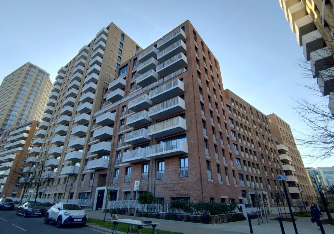 Flat 9 Viscount House, 8 Lakeside Drive, Park Royal, London, NW10 7GS
